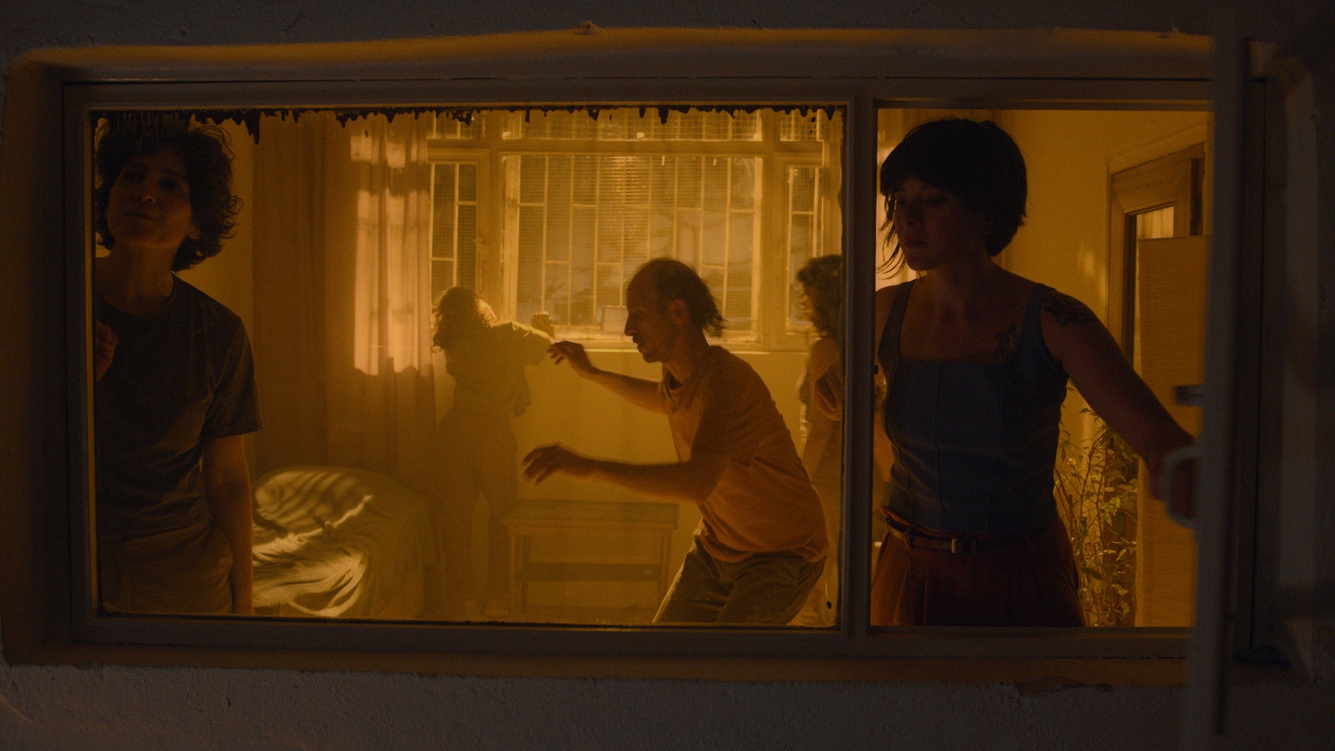 Bazen Hep Birlikte görsel 0